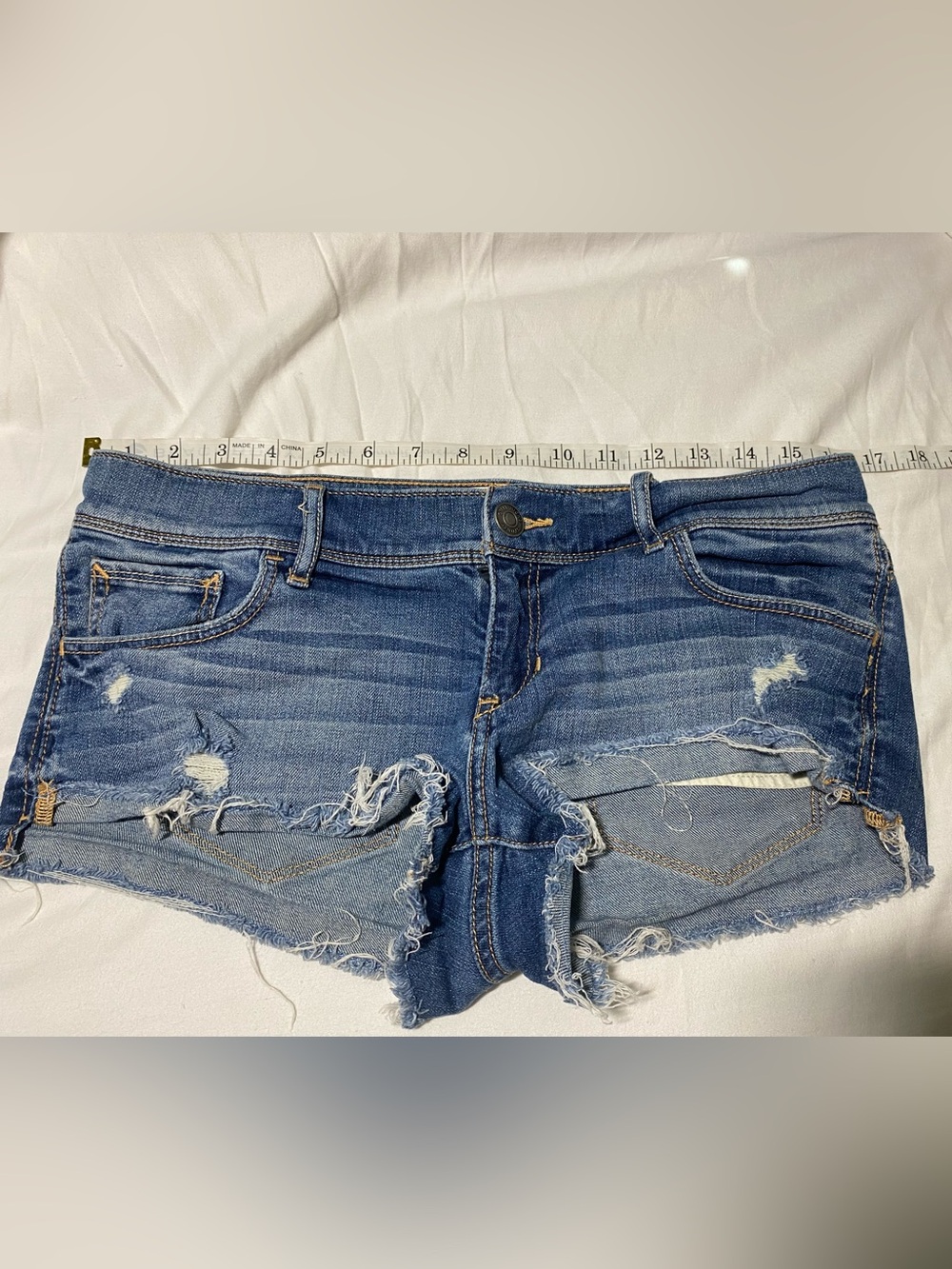 💙 3/$35💙 Gilly Hicks (Hollister) - Distressed Dark Blue Cutoff Denim Shorts